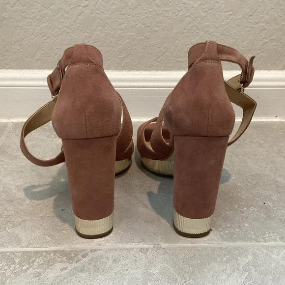 Michael Kors Platform Sandals - Picture 3 of 8